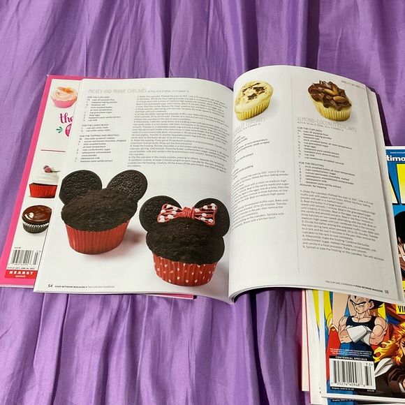 NEW Food Network Magazine Cupcake Cookbook 101 Recipes 2023 - Picture 2 of 4
